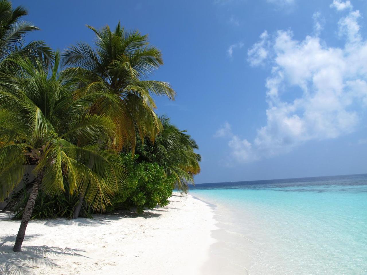 Equa Reef Maldives Hotel Addu City Luaran gambar